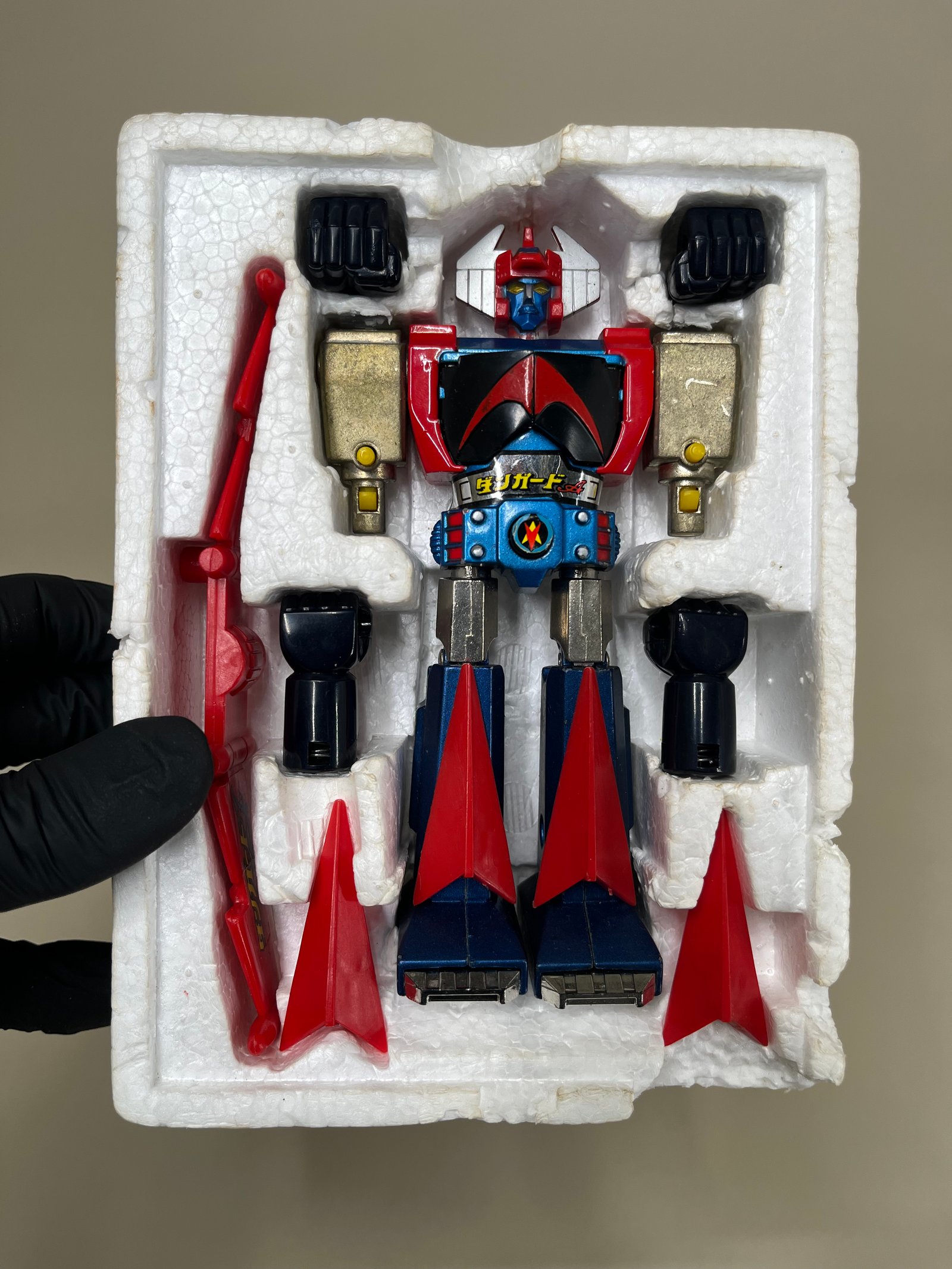 Danguard Ace de la gamme Chogokin (GA-78) Popy vue 3